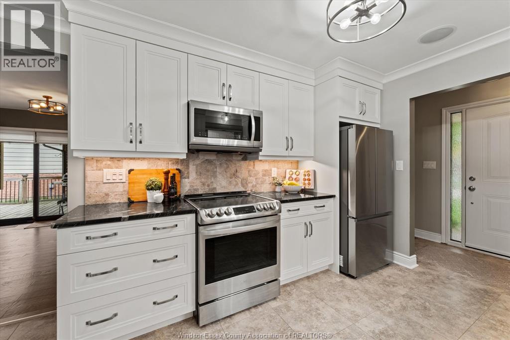 676 GAUTHIER DRIVE, Tecumseh, Ontario, N8N3P8 — Photo 9
