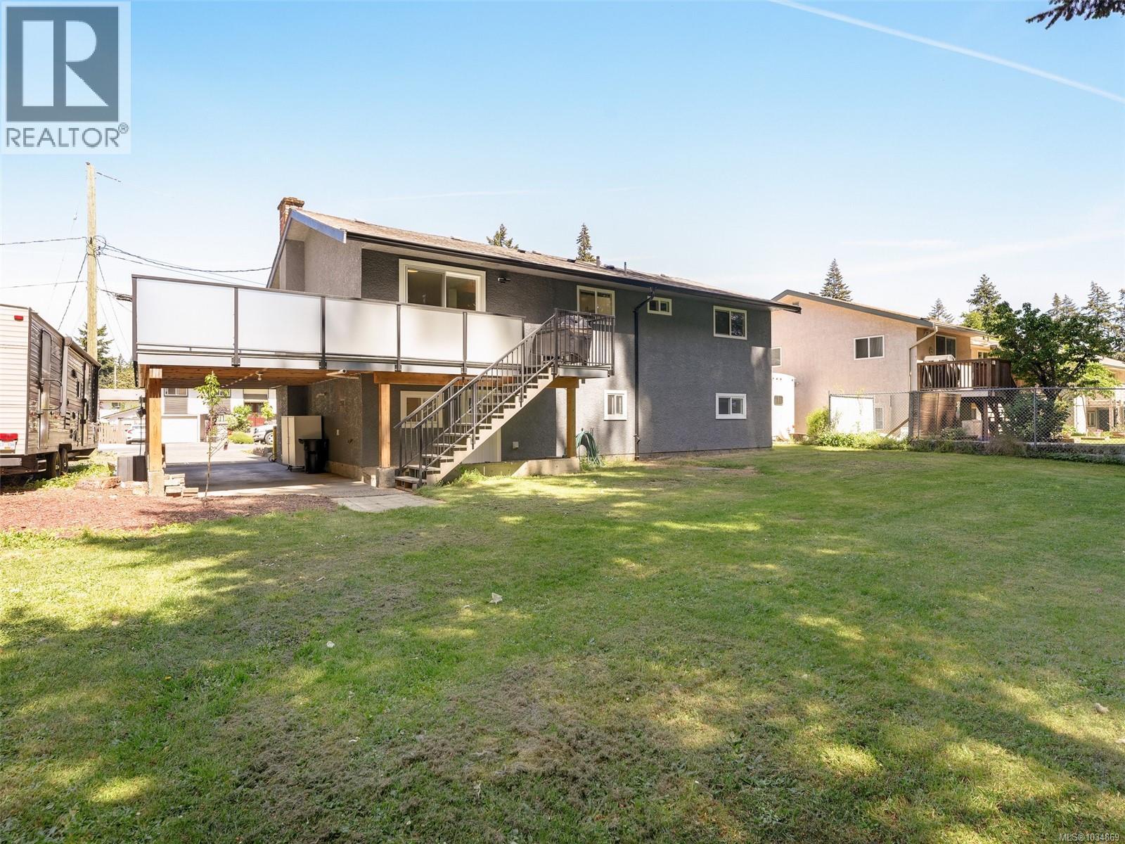 435 Dressler Rd, Colwood