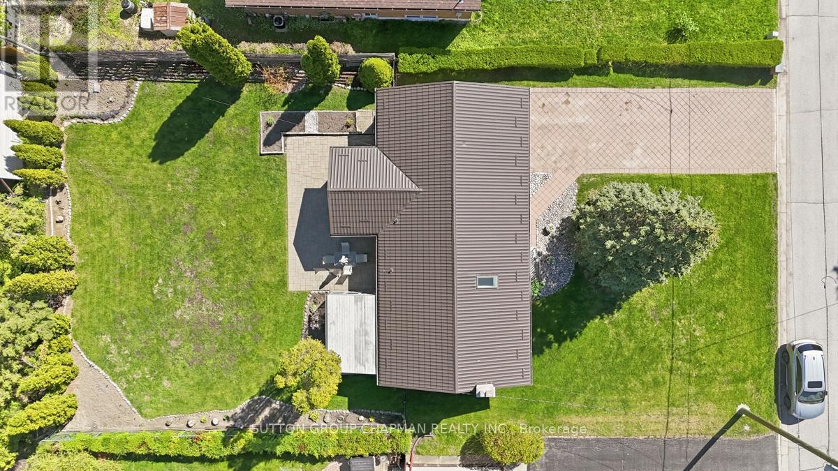 925 PLANTATION ROAD - 37