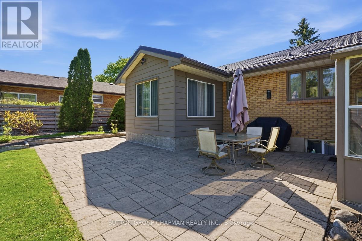 925 PLANTATION ROAD - 39