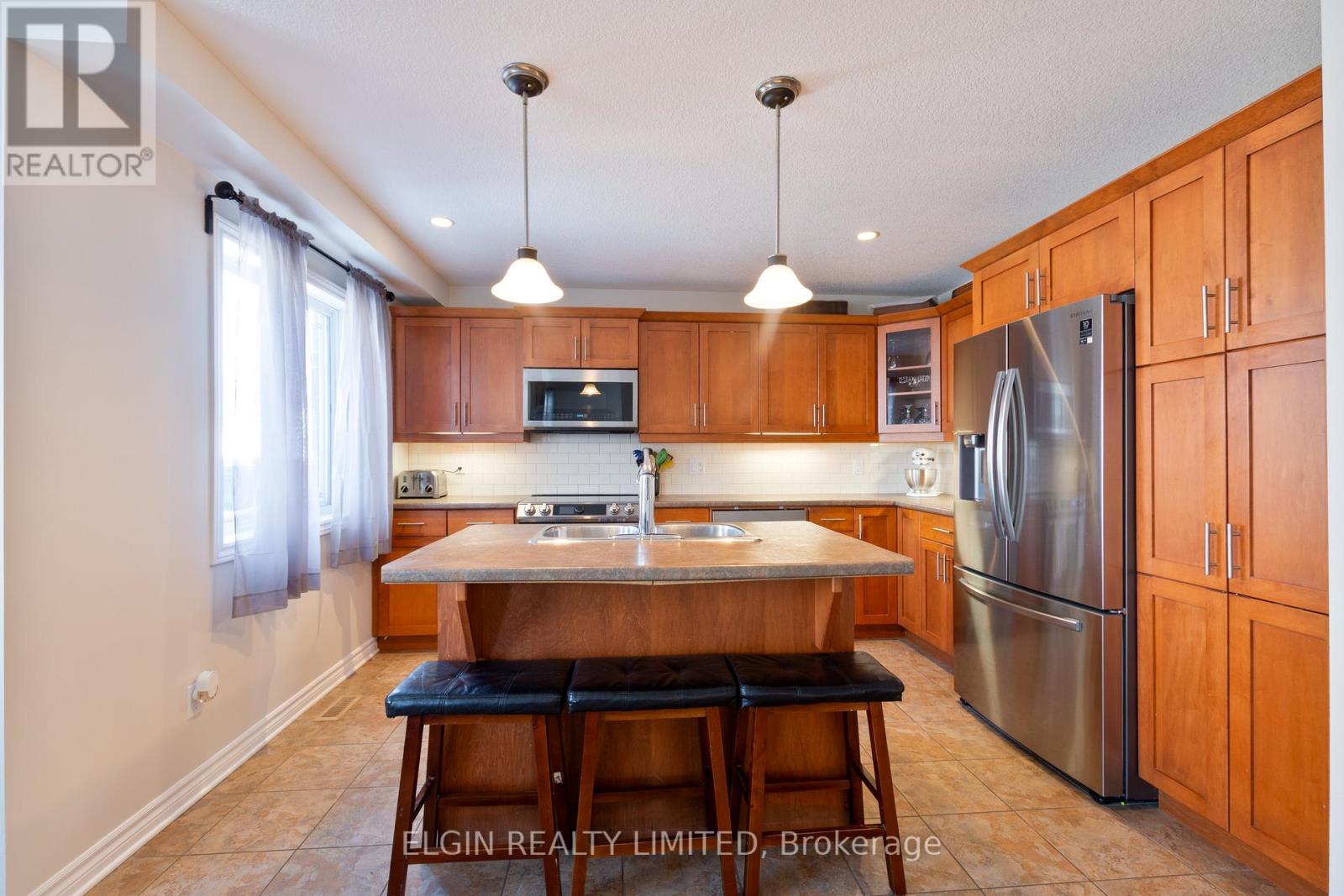 18 PEACH TREE BOULEVARD - 10