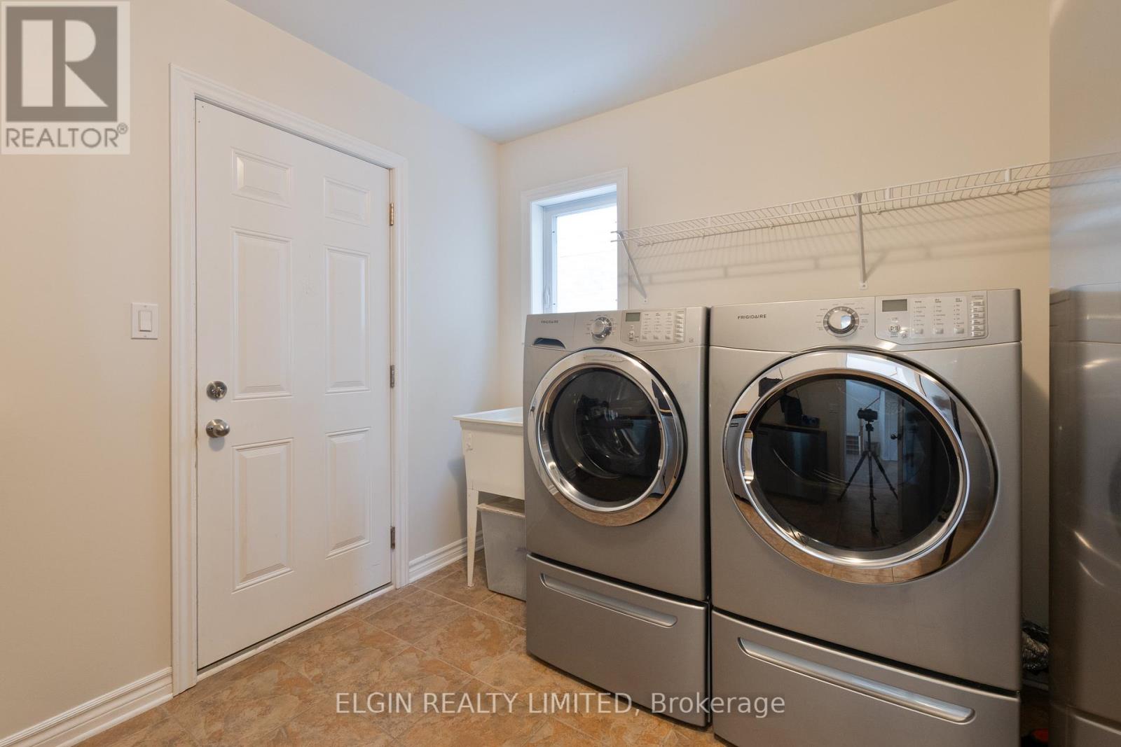 18 PEACH TREE BOULEVARD - 19
