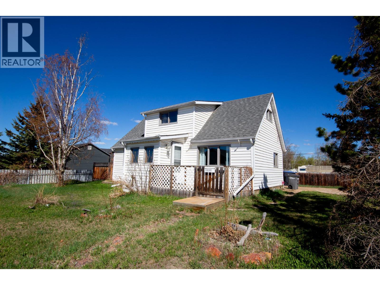 1600 101 Avenue, Dawson Creek