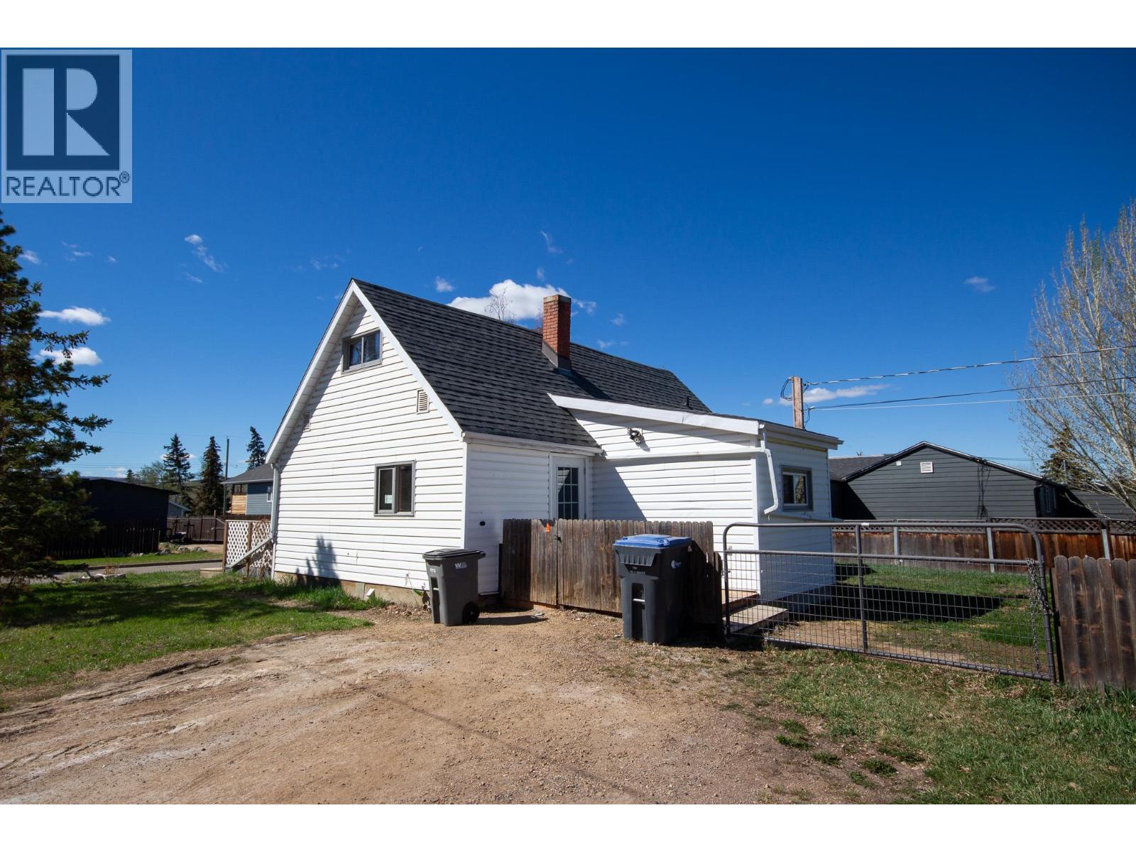 1600 101 Avenue, Dawson Creek