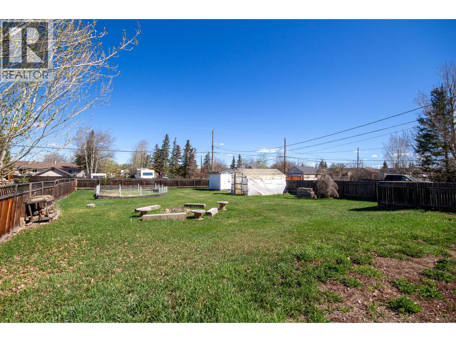 1600 101 Avenue, Dawson Creek