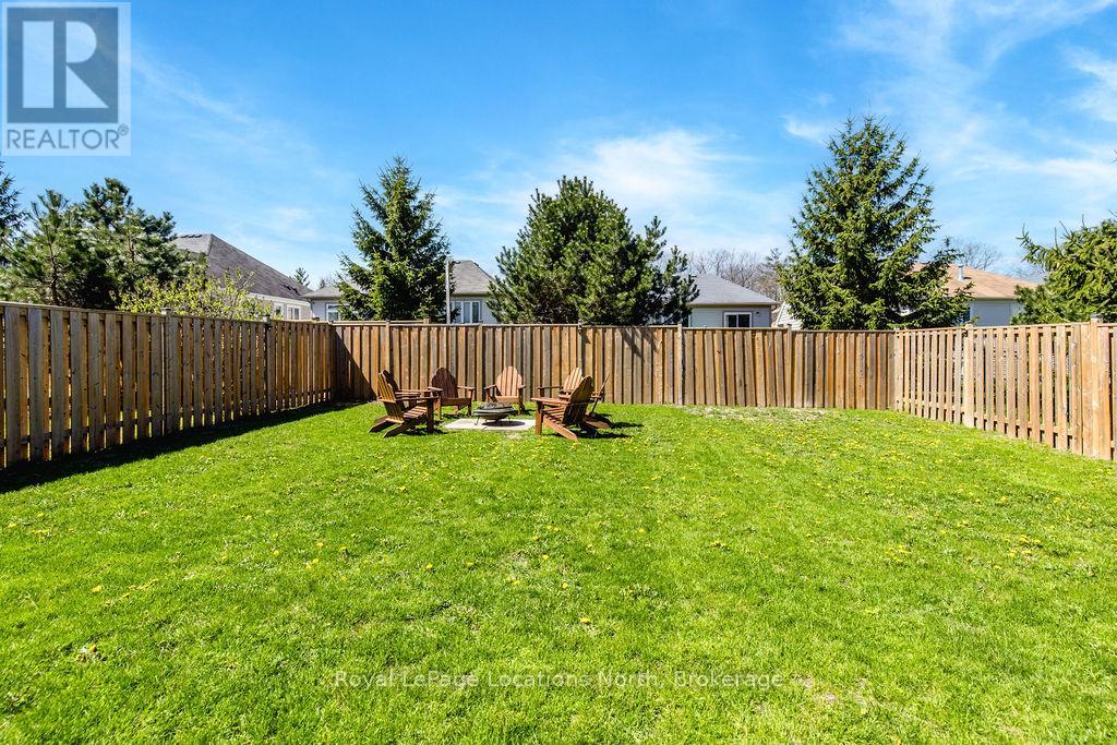 20 GRAND POPLAR LANE - 32