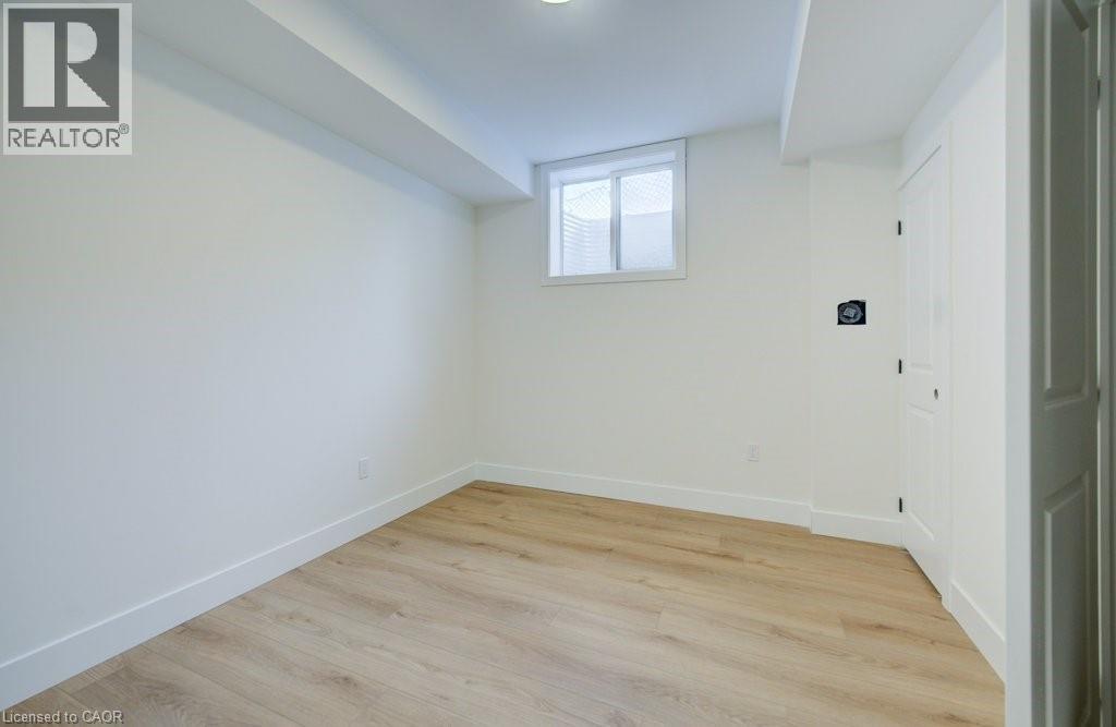 17 DOWNEY Street Unit# 1, Kitchener, Ontario, N2H6K5 — Photo 12