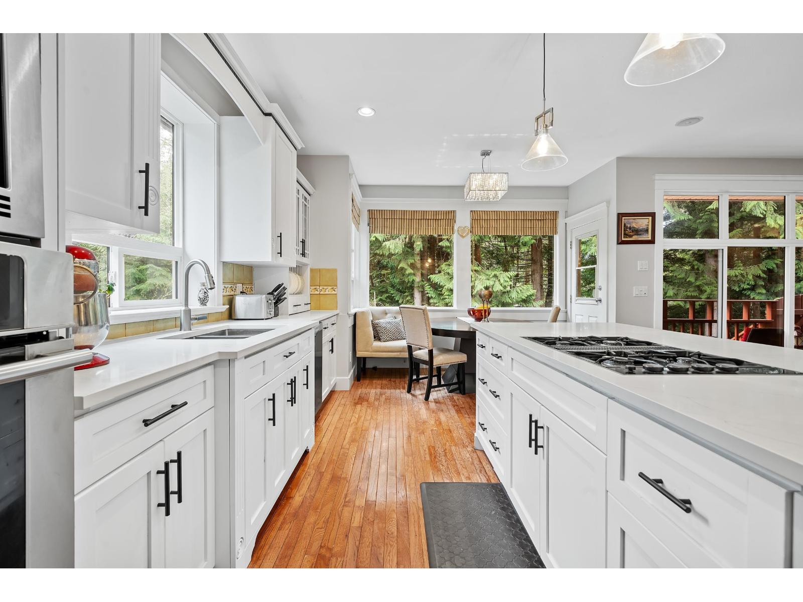 8525 DOERKSEN DRIVE, Mission