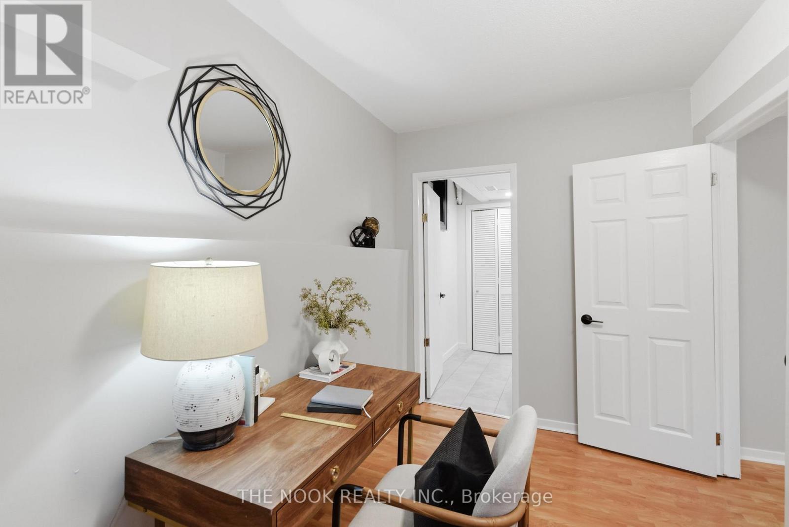 81 CARNEGIE STREET - 31