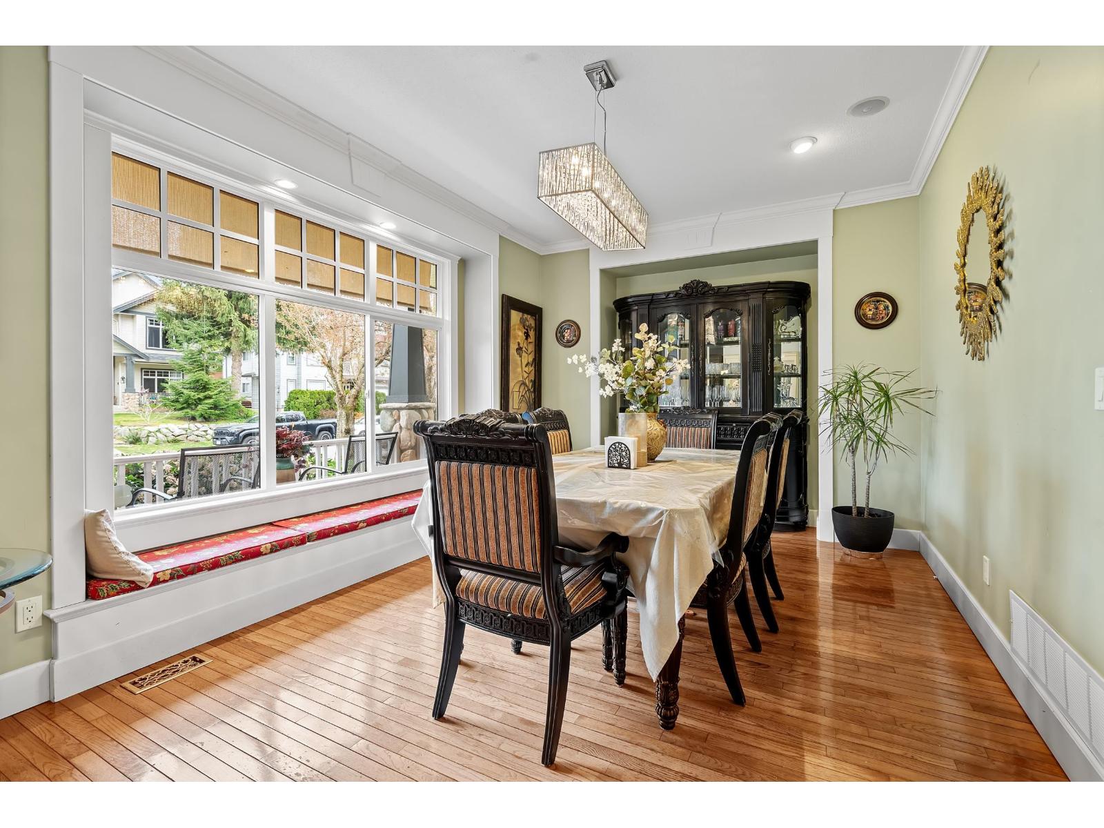 8525 DOERKSEN DRIVE, Mission