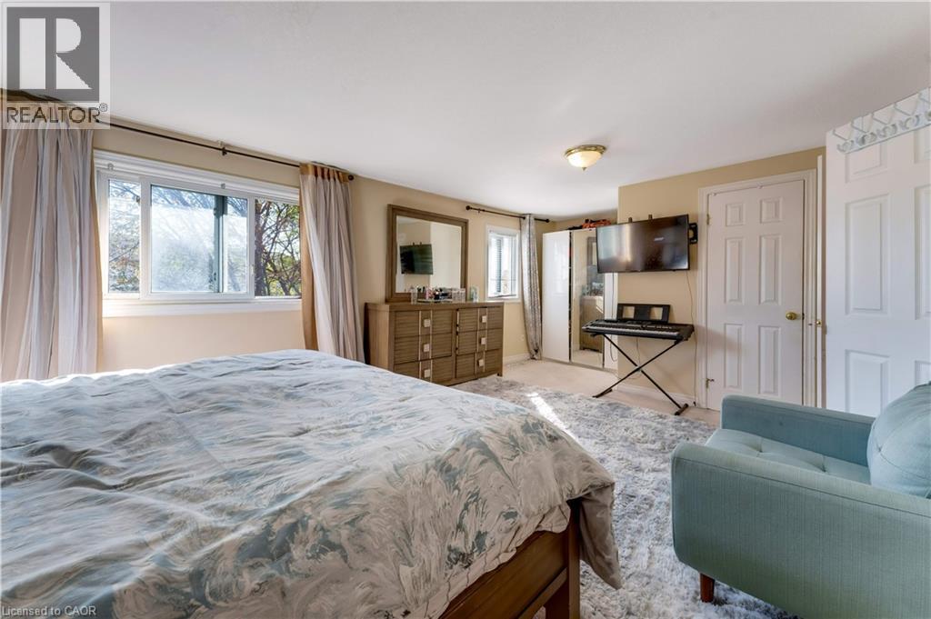 15 COPPER LEAF Street, Kitchener, Ontario, N2E3T3 — Photo 19