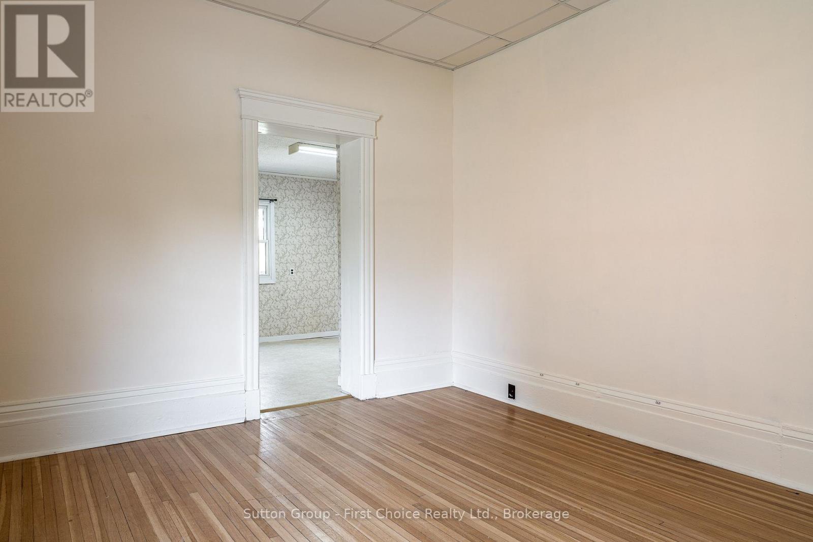196 ALBERT STREET - 14