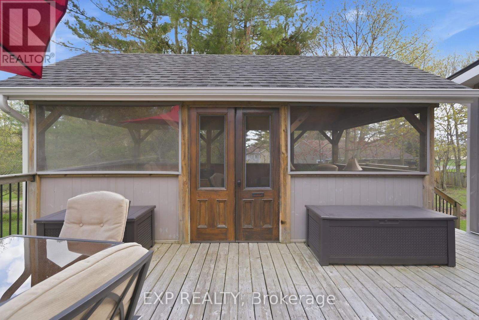 4081 BURNHAM STREET N - 33