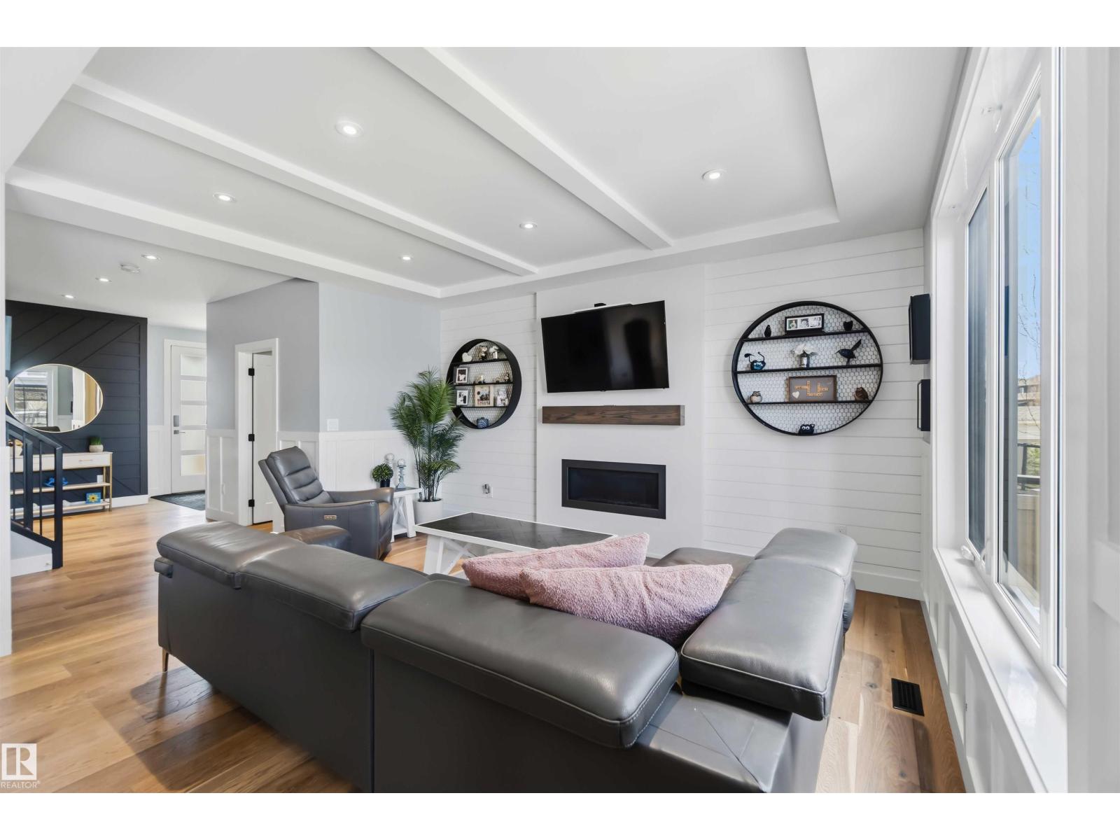 416 Meadowview DR - 11