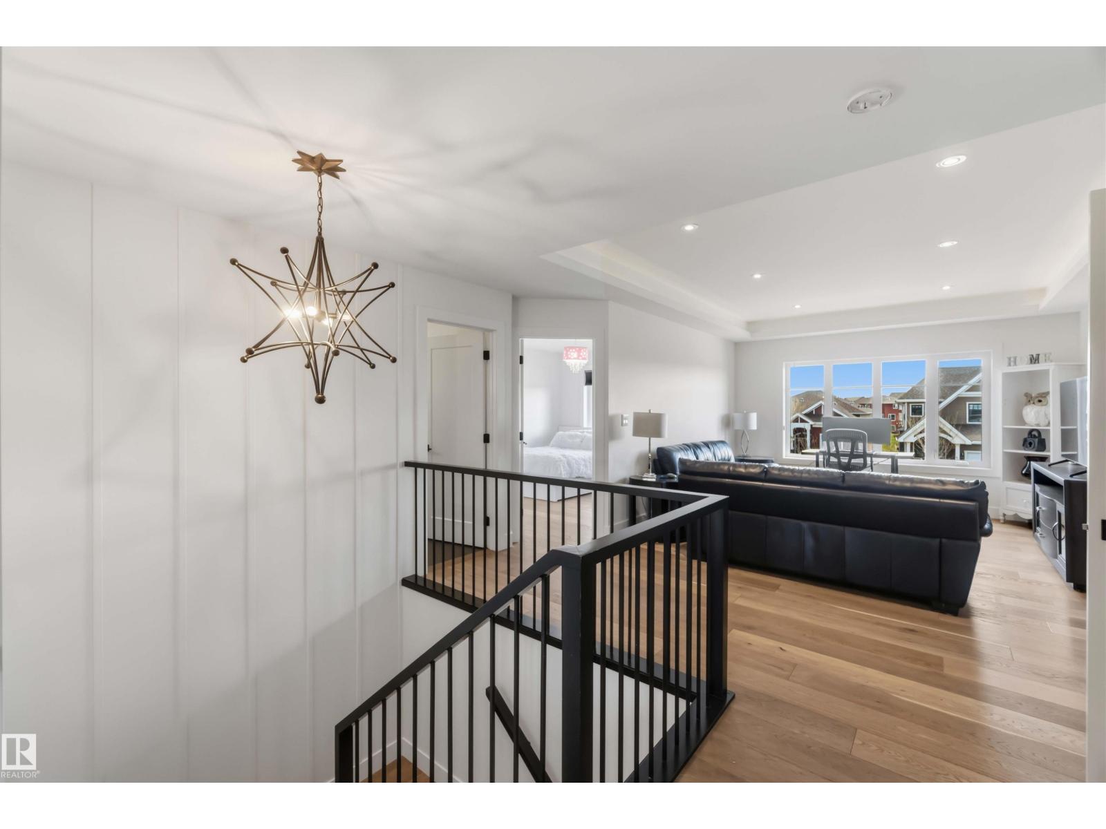 416 Meadowview DR - 28