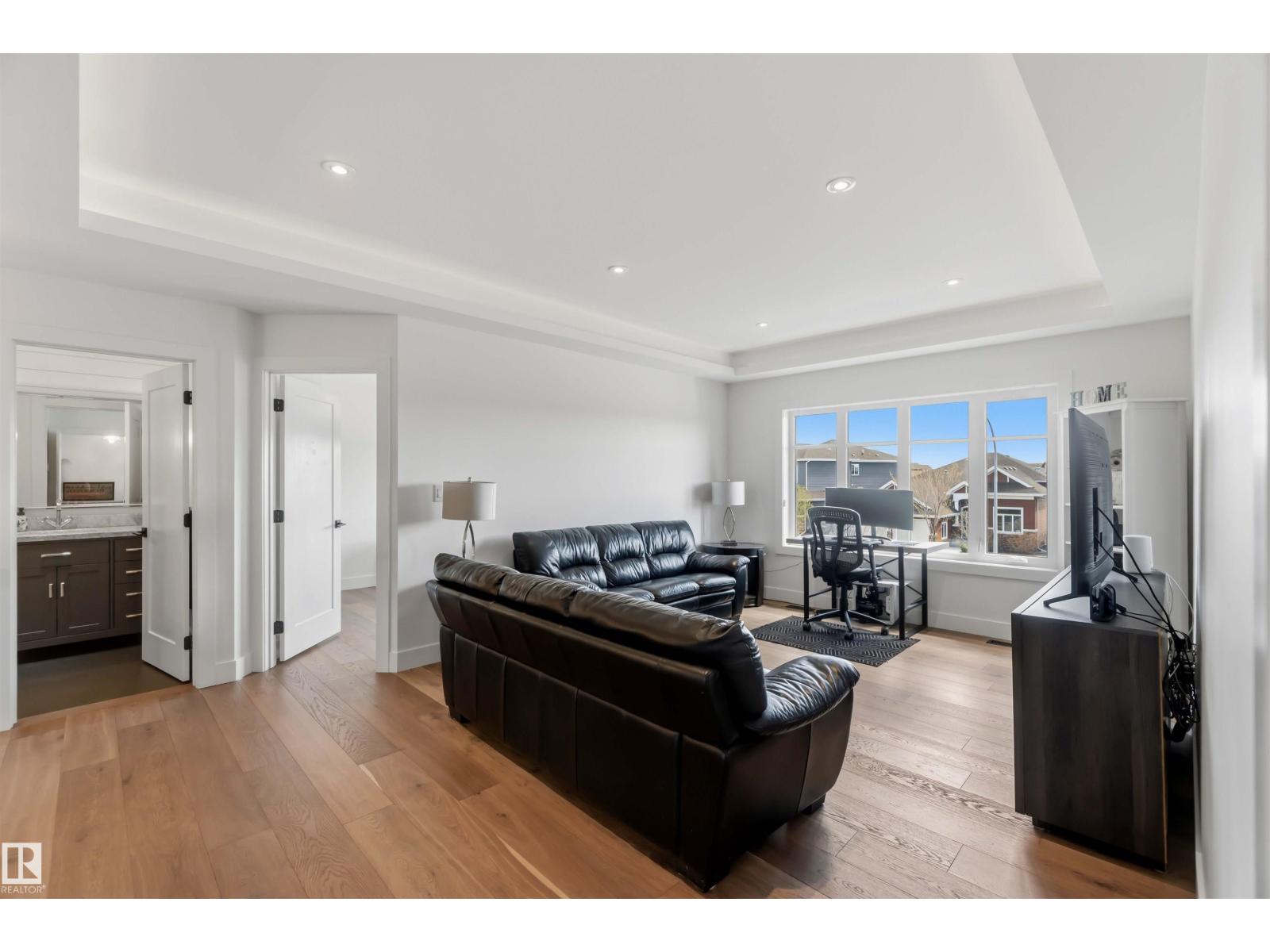 416 Meadowview DR - 31