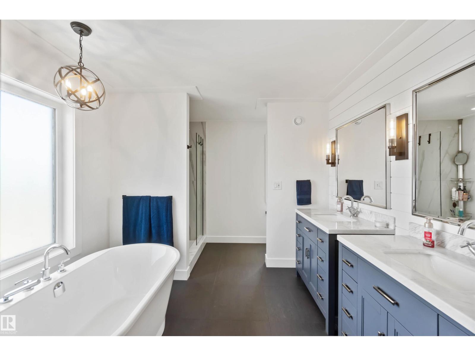 416 Meadowview DR - 45