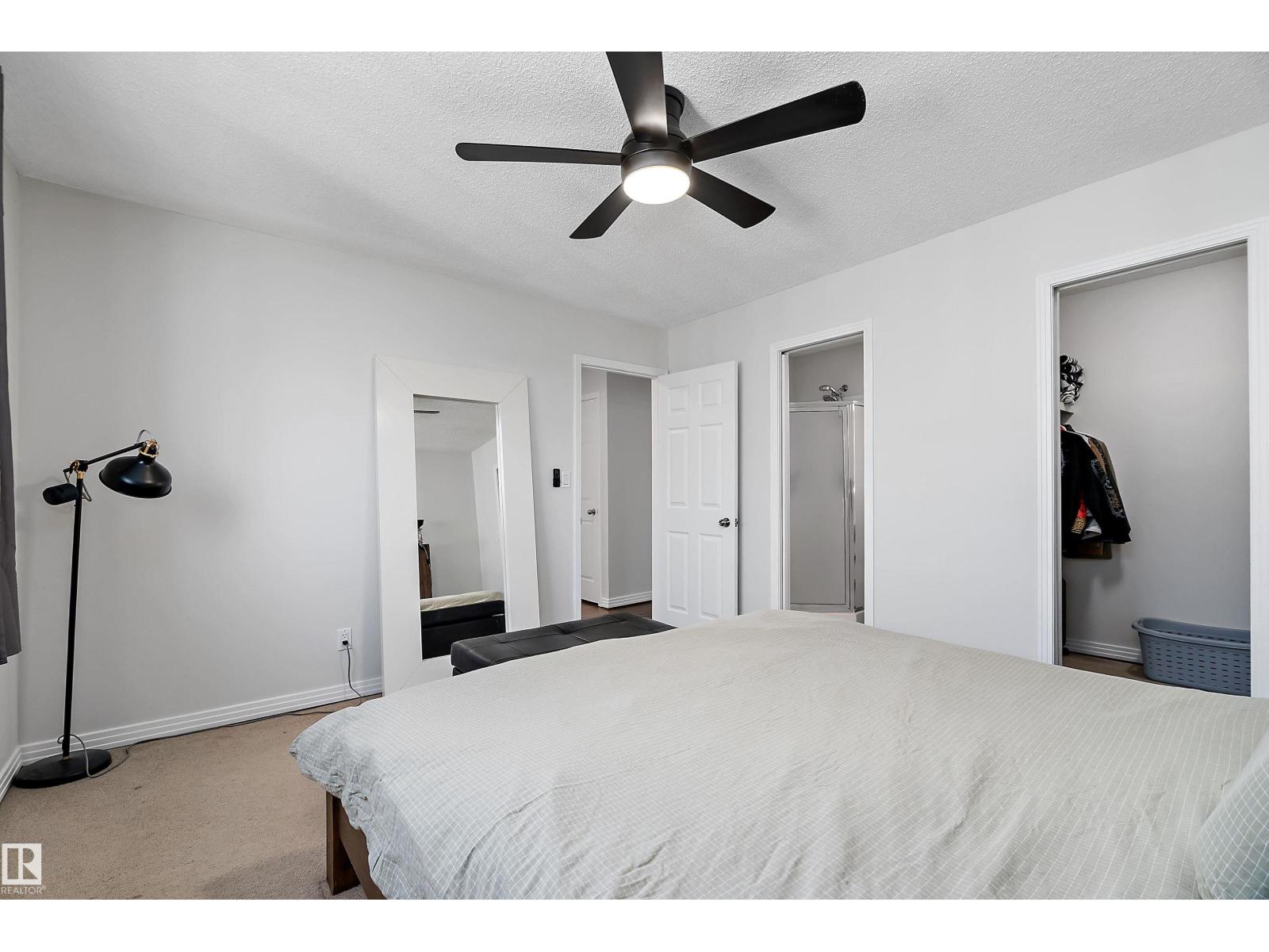 5421 46 ST - 26