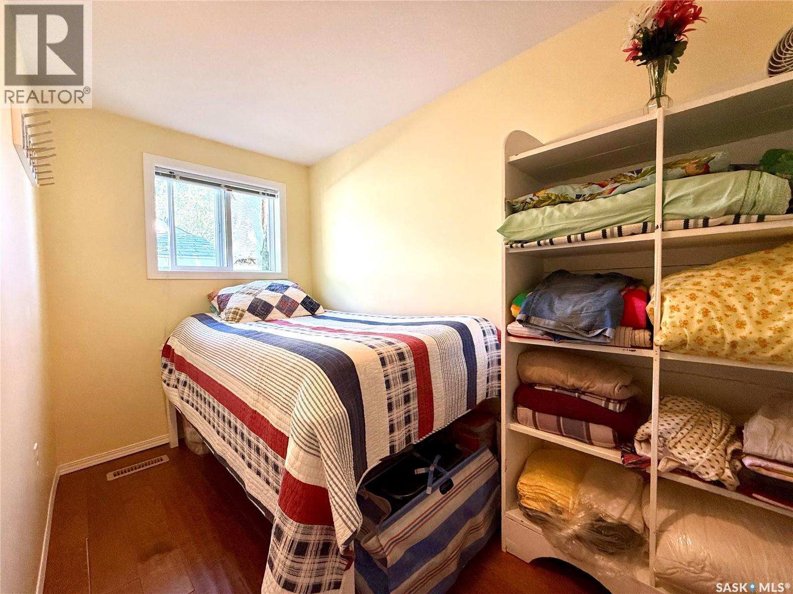 144 Lakeview DRIVE - 19