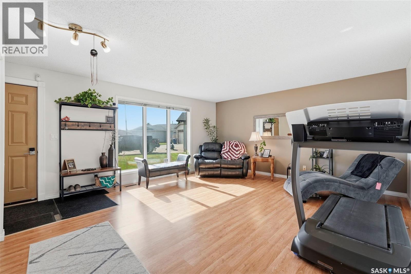 218 WARD COURT - 4