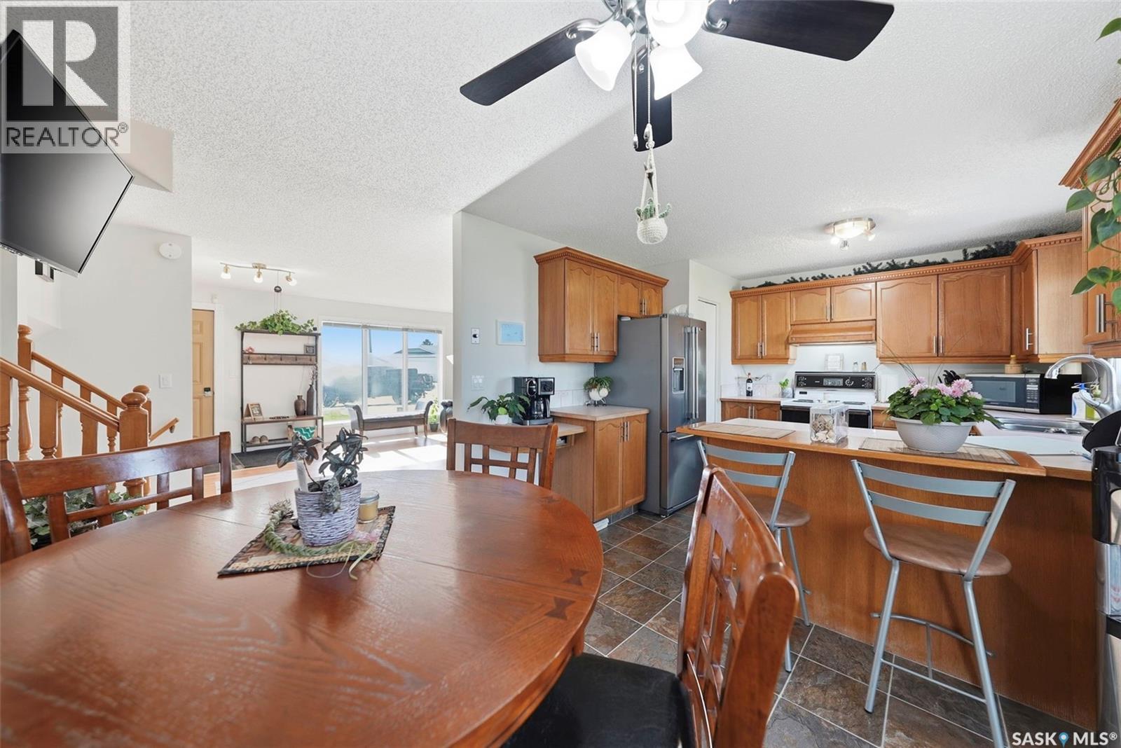 218 WARD COURT - 7