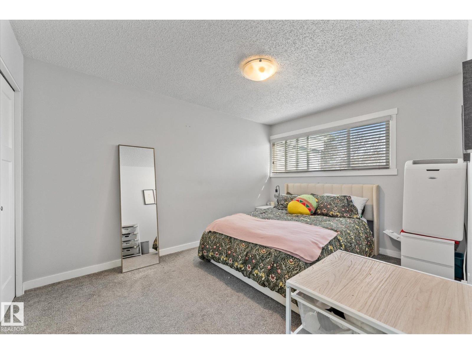 35 MCLEOD PL NW - 14