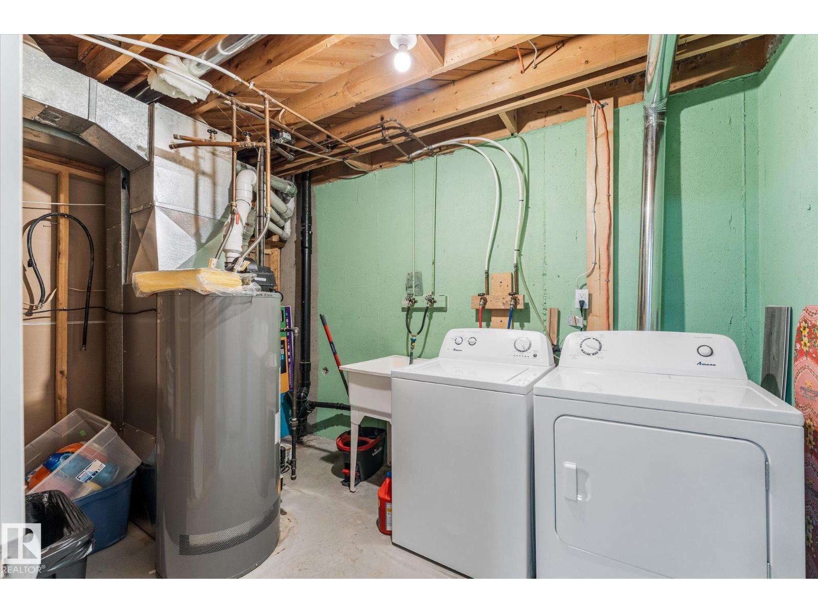 35 MCLEOD PL NW - 26