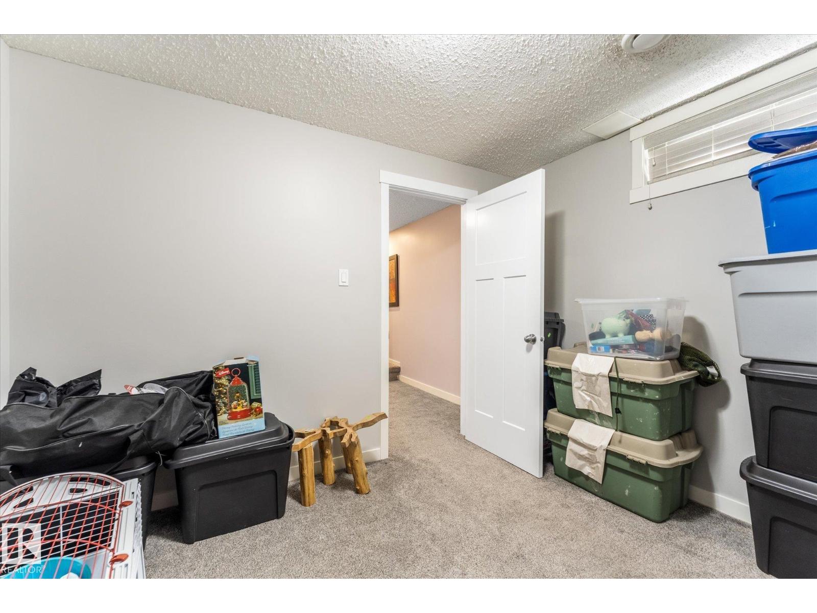 35 MCLEOD PL NW - 28