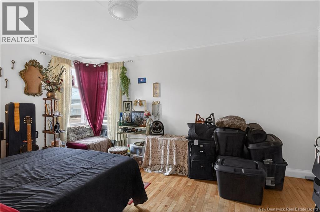 144 Dufferin Street - 49