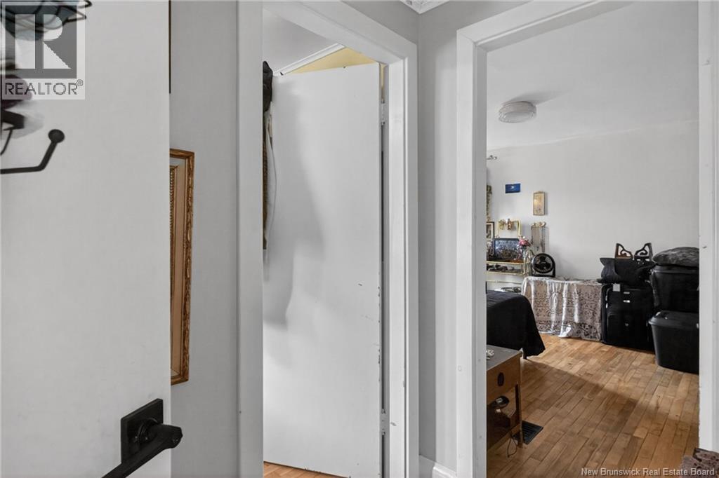 144 Dufferin Street - 48
