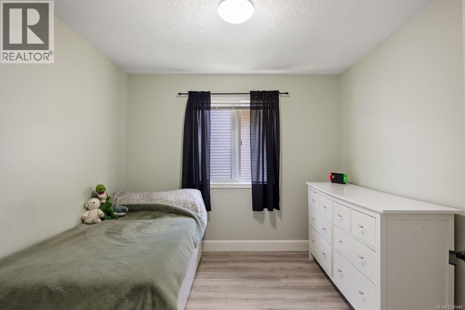 2203 Tamarack Dr - 21