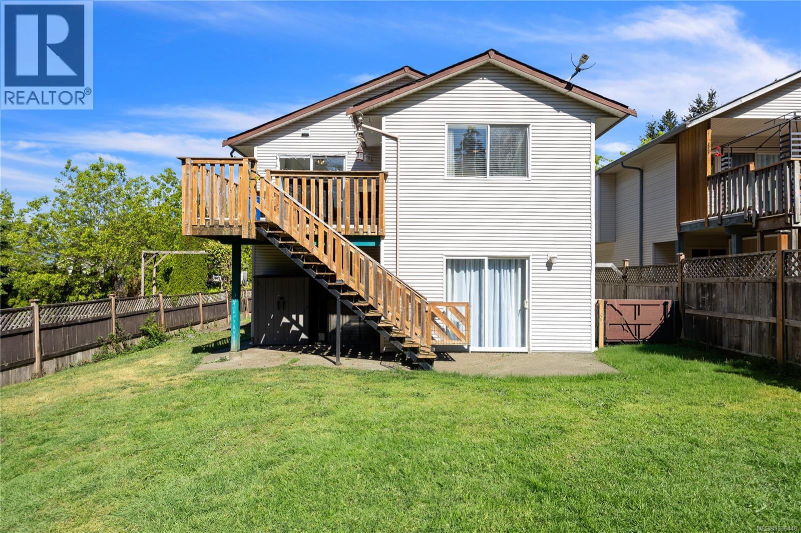 2203 Tamarack Dr - 30