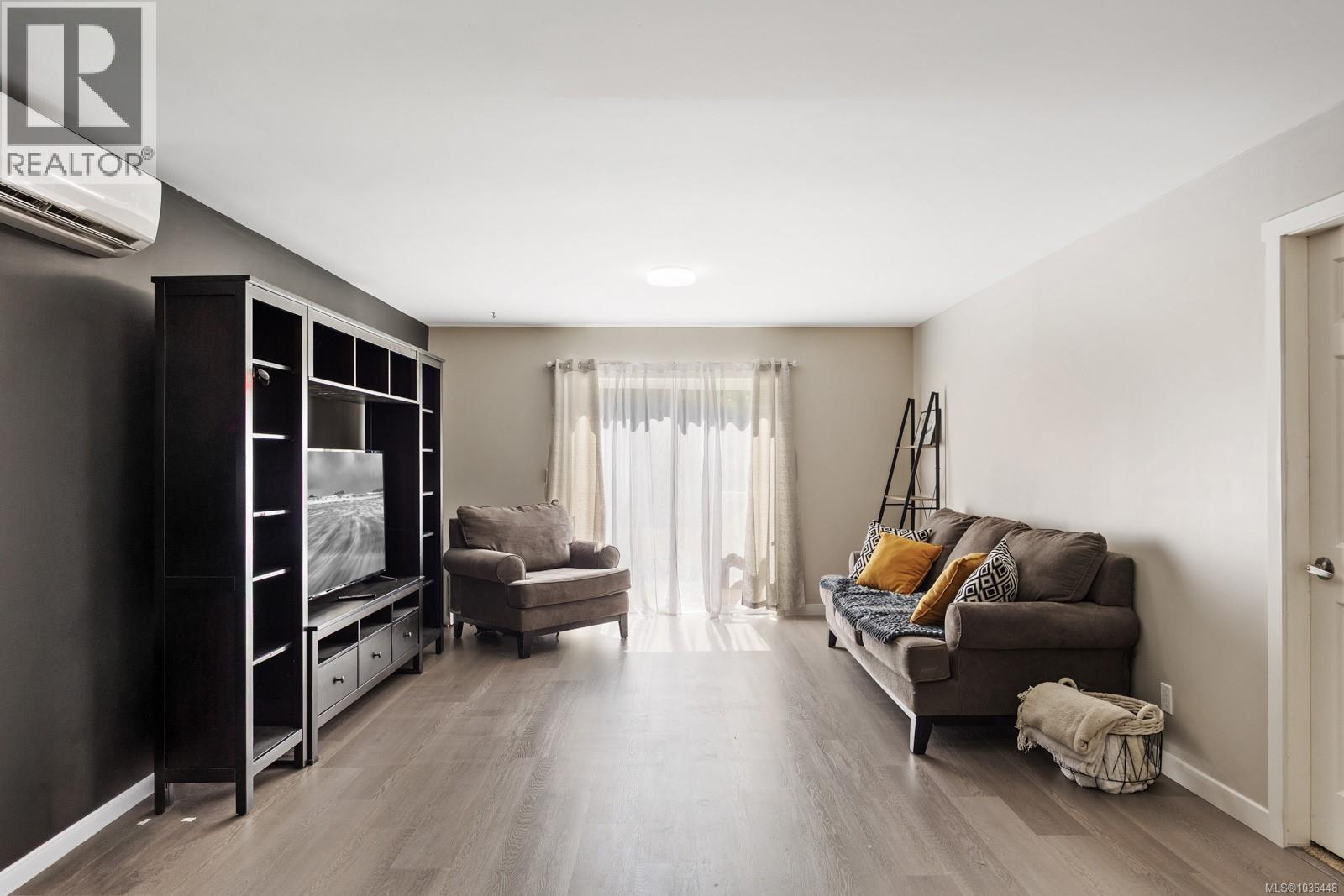 2203 Tamarack Dr - 25