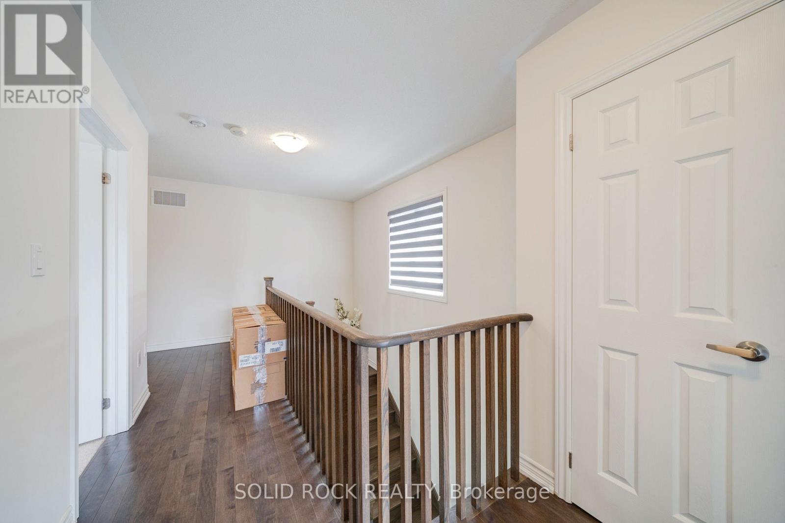 225 FLEETWOOD DRIVE - 13