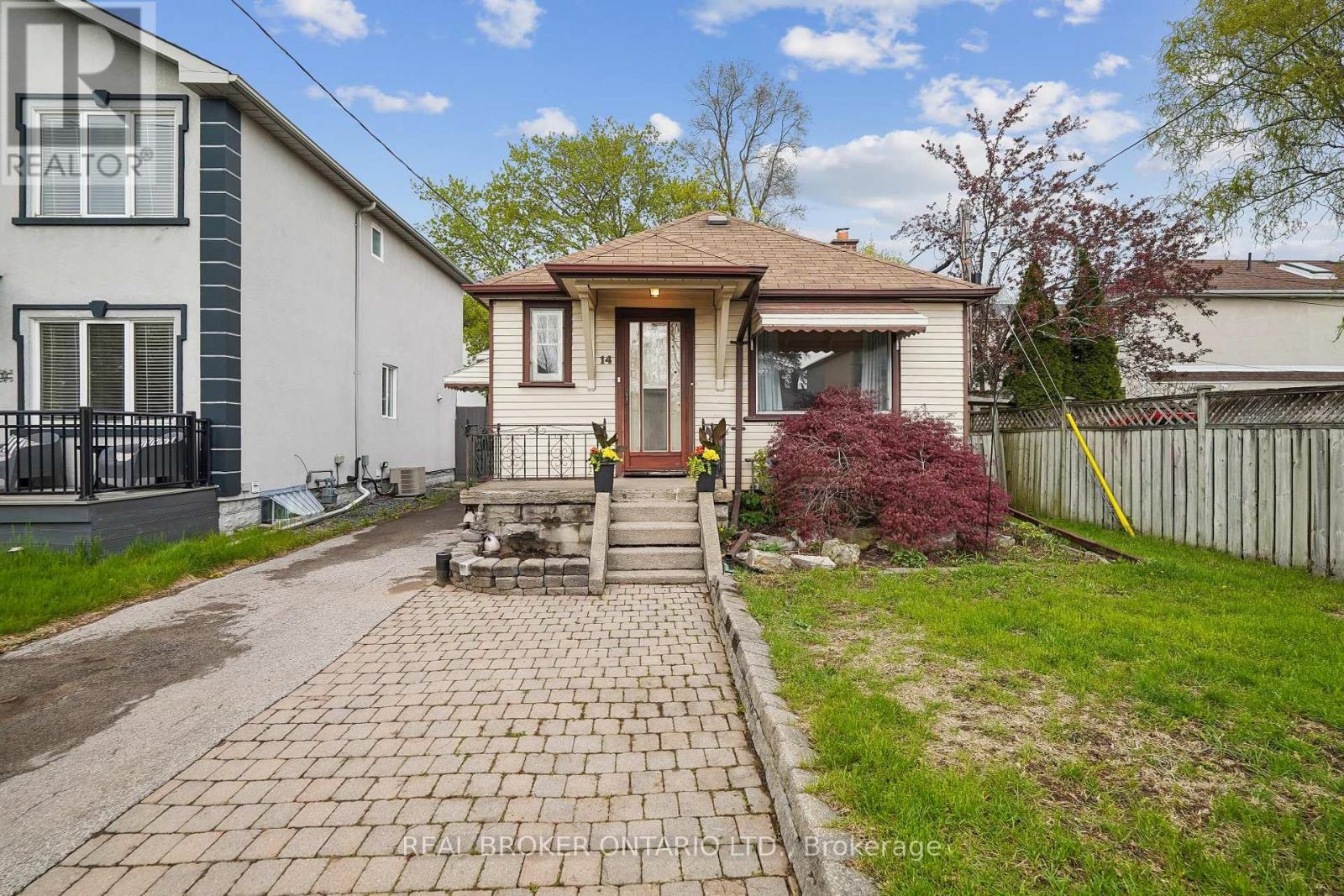 14 PLAINS ROAD - 2