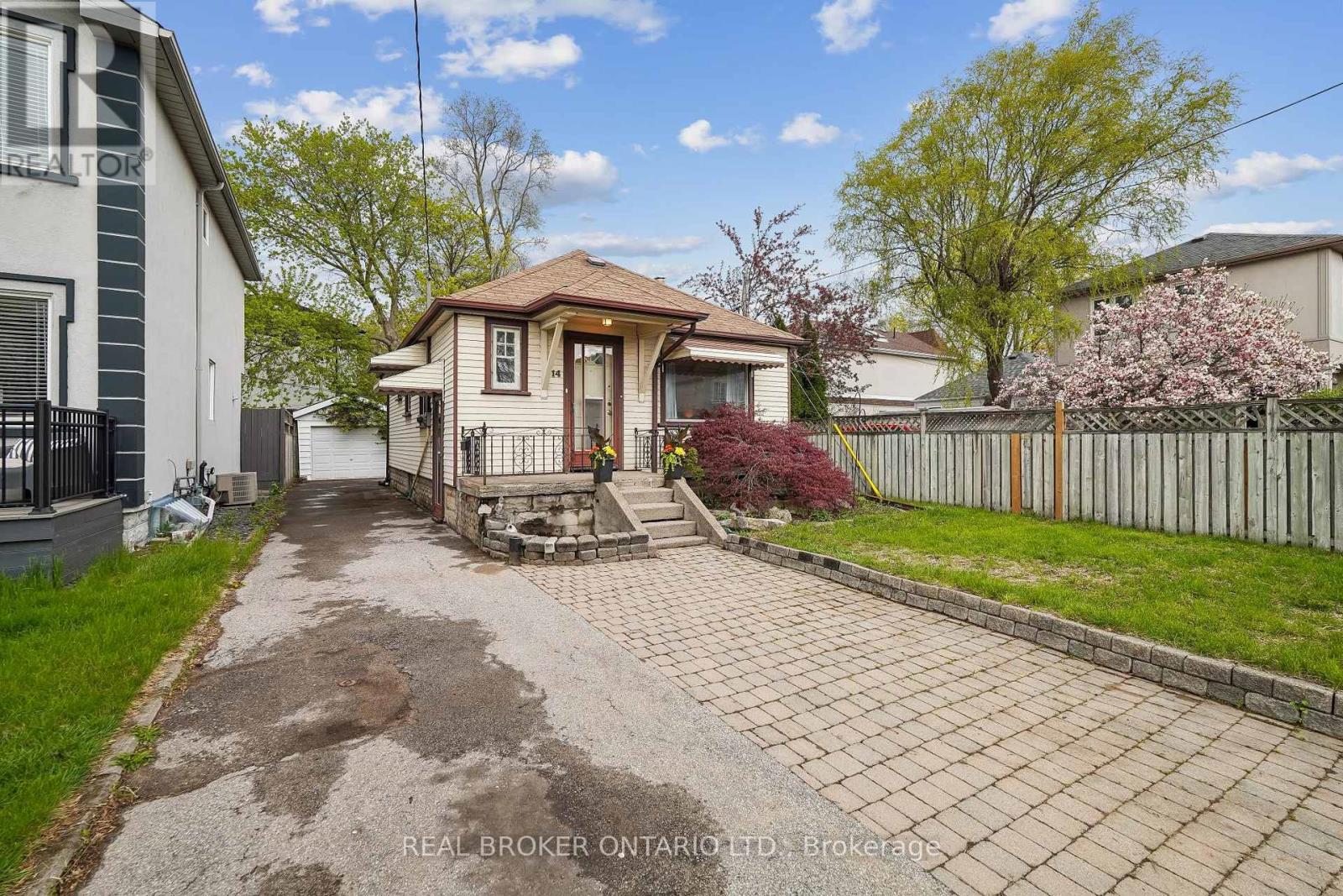 14 PLAINS ROAD - 3