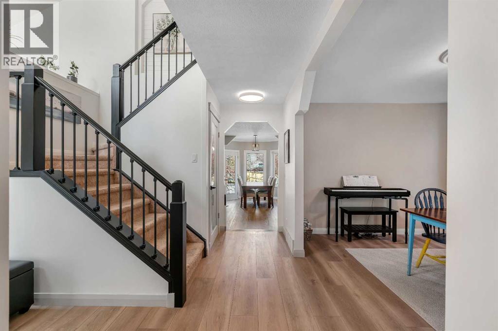 941 Riverview Place SE - photo 4