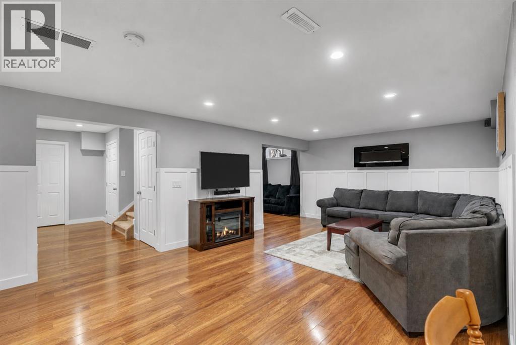 941 Riverview Place SE — photo 31