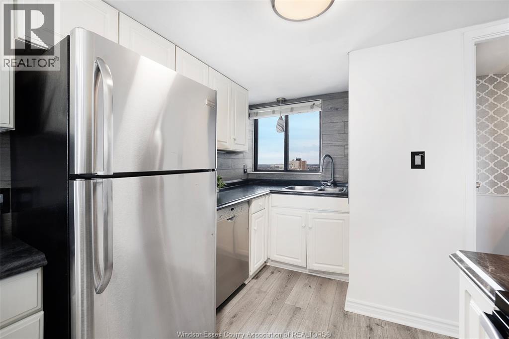 380 PELISSIER Unit# 1608, Windsor, Ontario, N9A6V7 — Photo 29