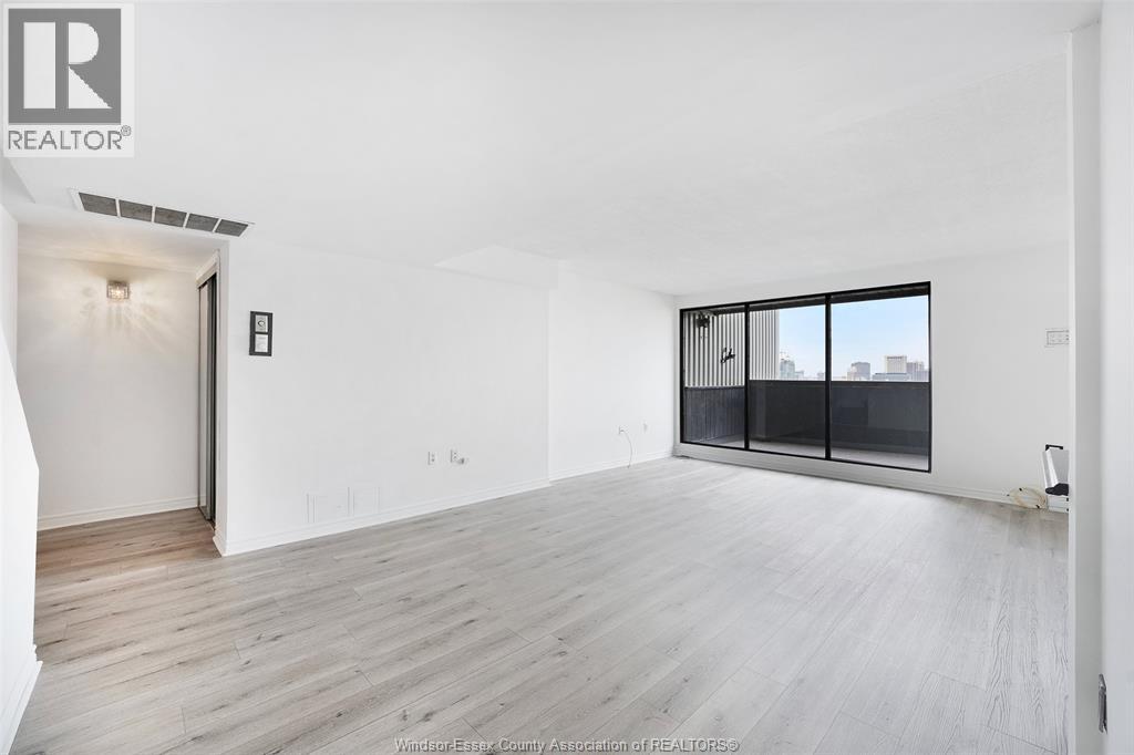 380 PELISSIER Unit# 1608, Windsor, Ontario, N9A6V7 — Photo 27