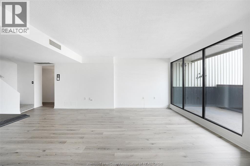 380 PELISSIER Unit# 1608, Windsor, Ontario, N9A6V7 — Photo 18