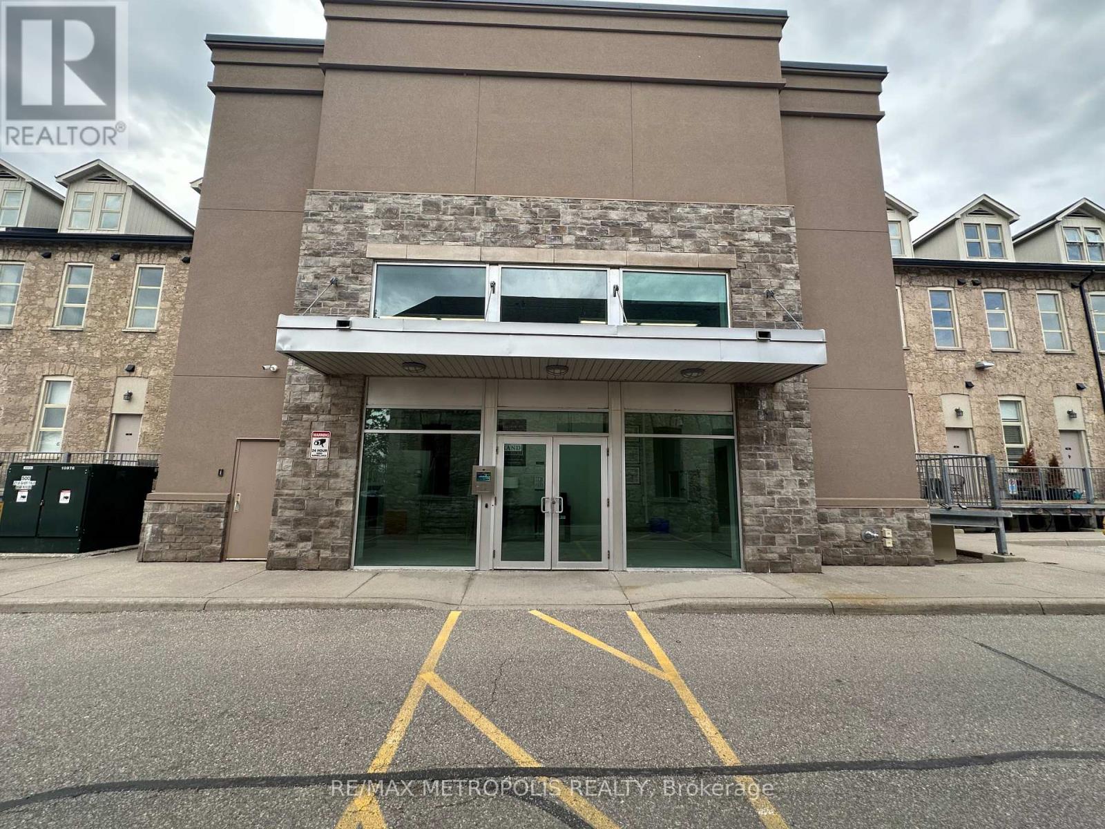 #110 25 CONCESSION STREET - 2