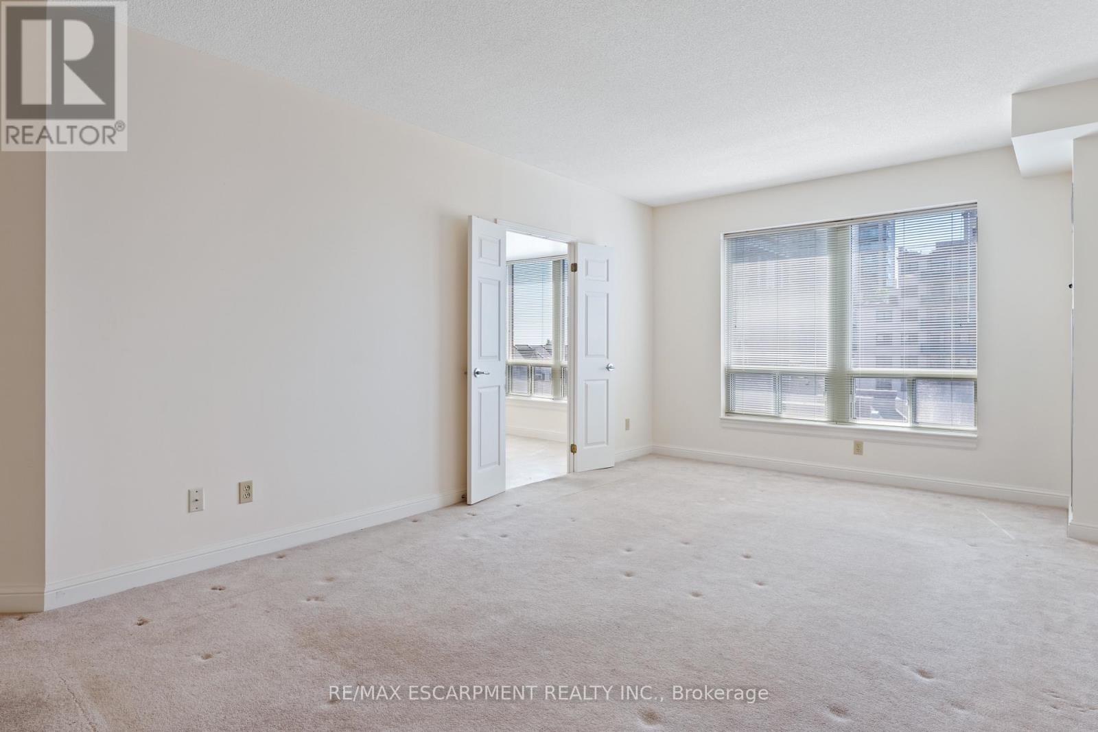 #410 430 PEARL STREET - 13