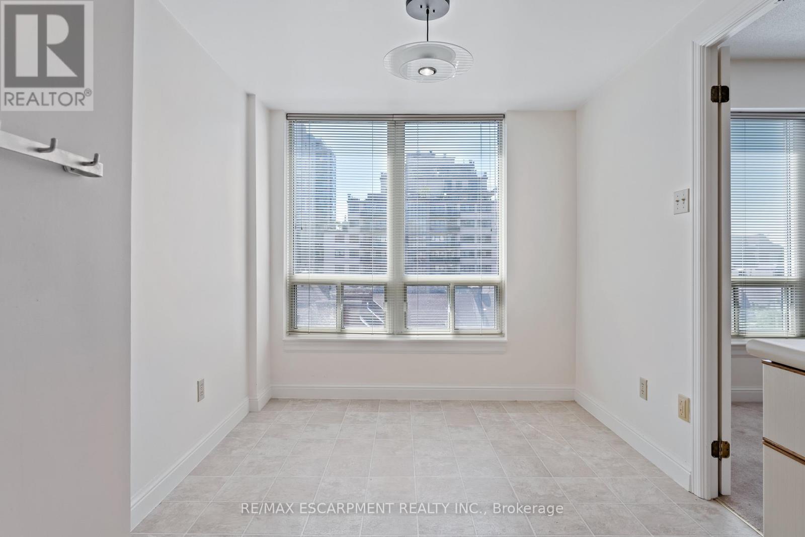 #410 430 PEARL STREET - 16