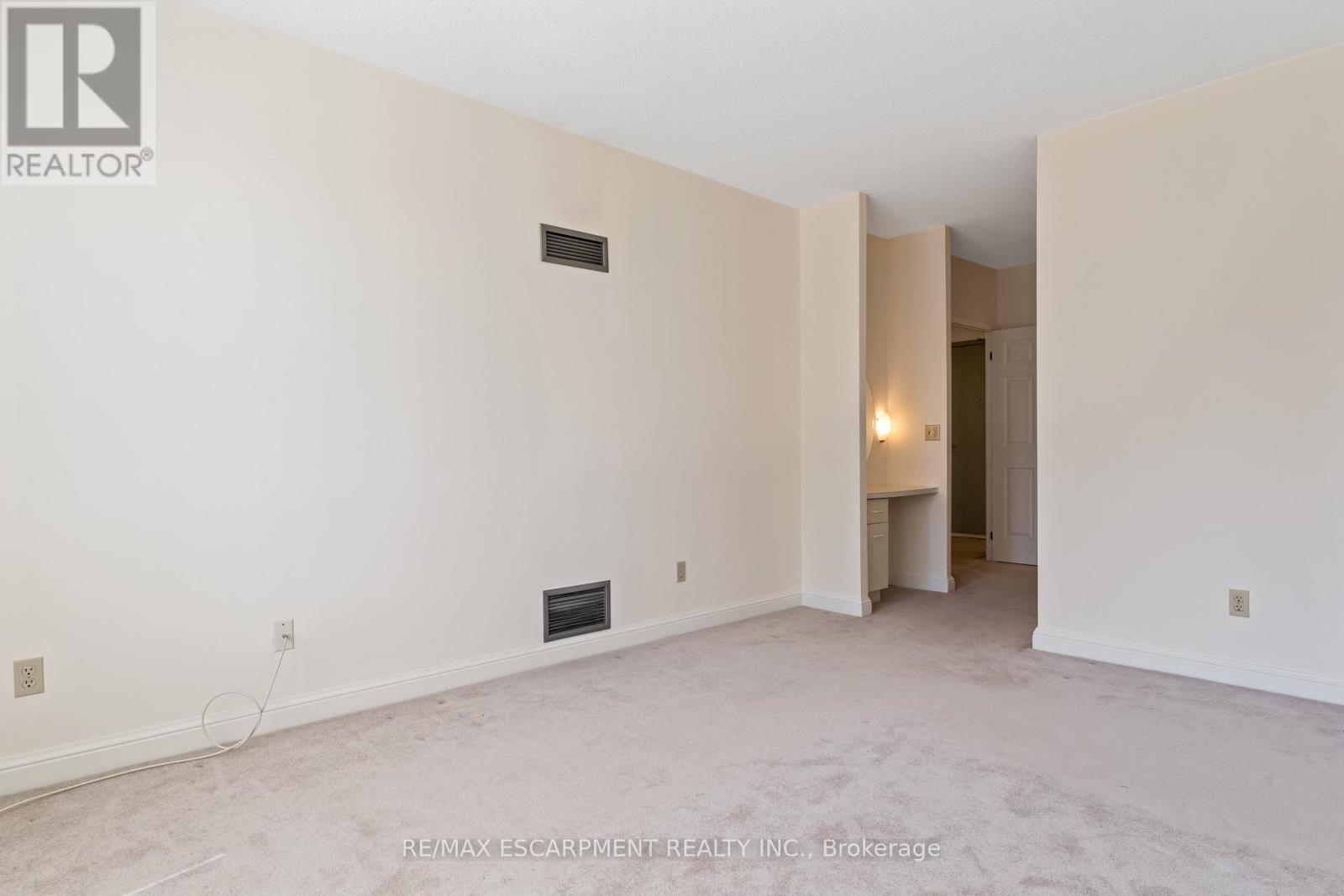 #410 430 PEARL STREET - 22