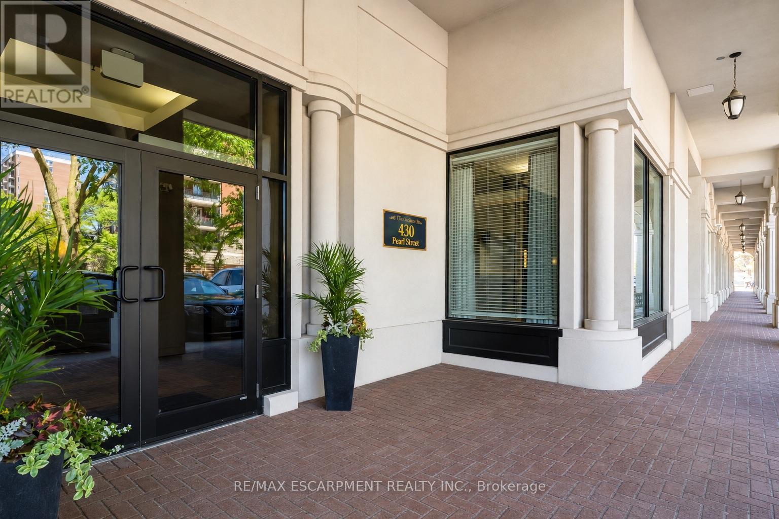 #410 430 PEARL STREET - 3
