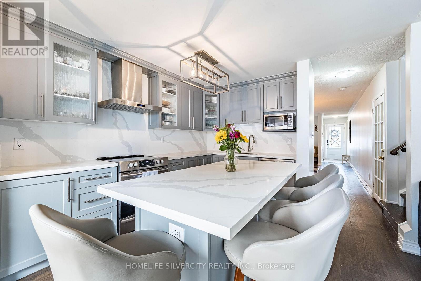 32 CONTINENTAL ROAD - 21