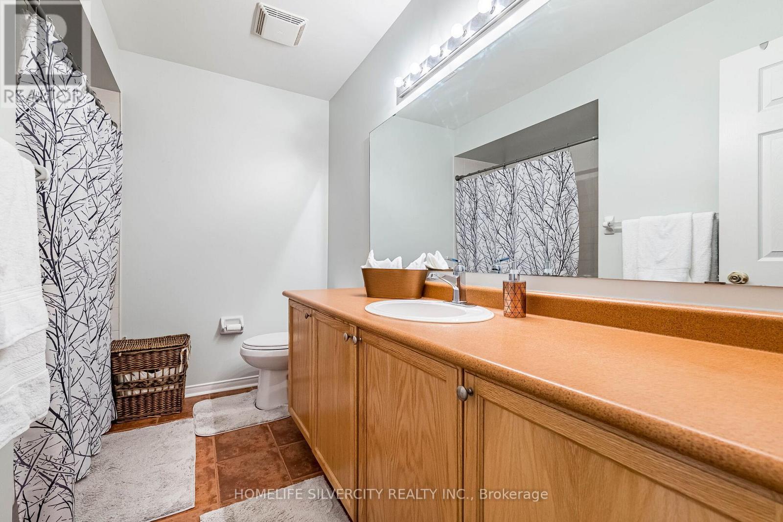 32 CONTINENTAL ROAD - 36