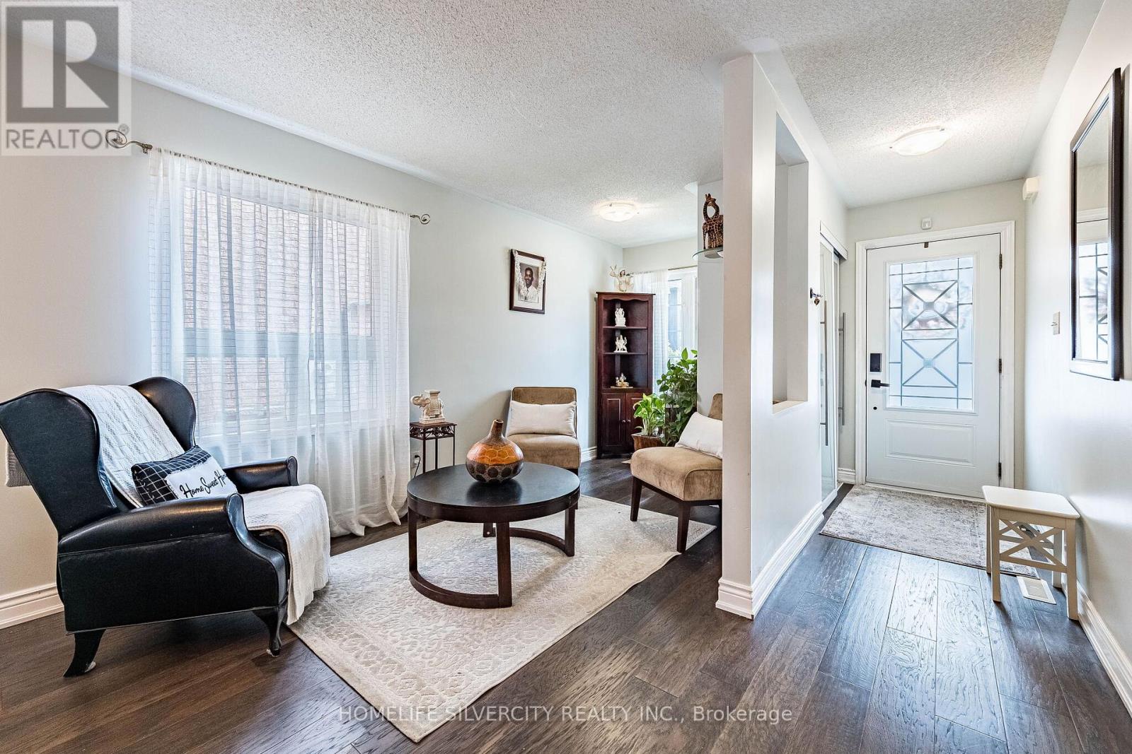 32 CONTINENTAL ROAD - 7
