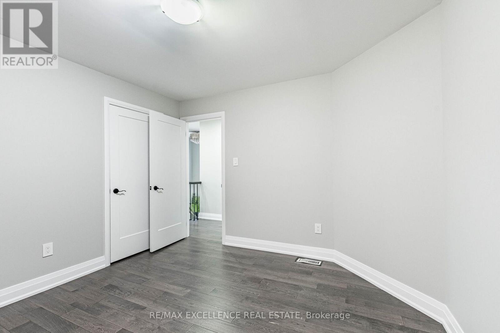 37 ELK STREET - 27